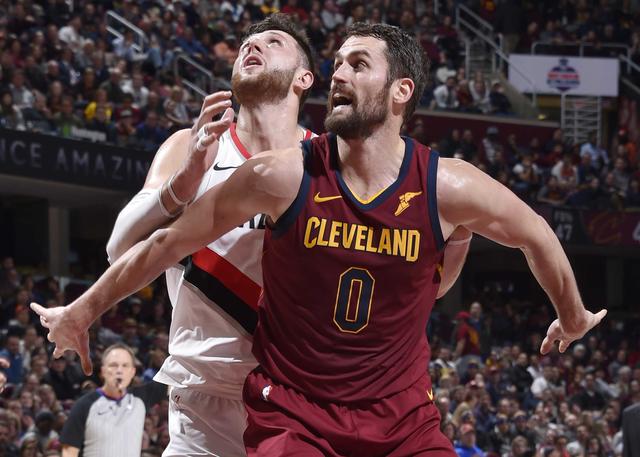 这种压力下 这种压力下