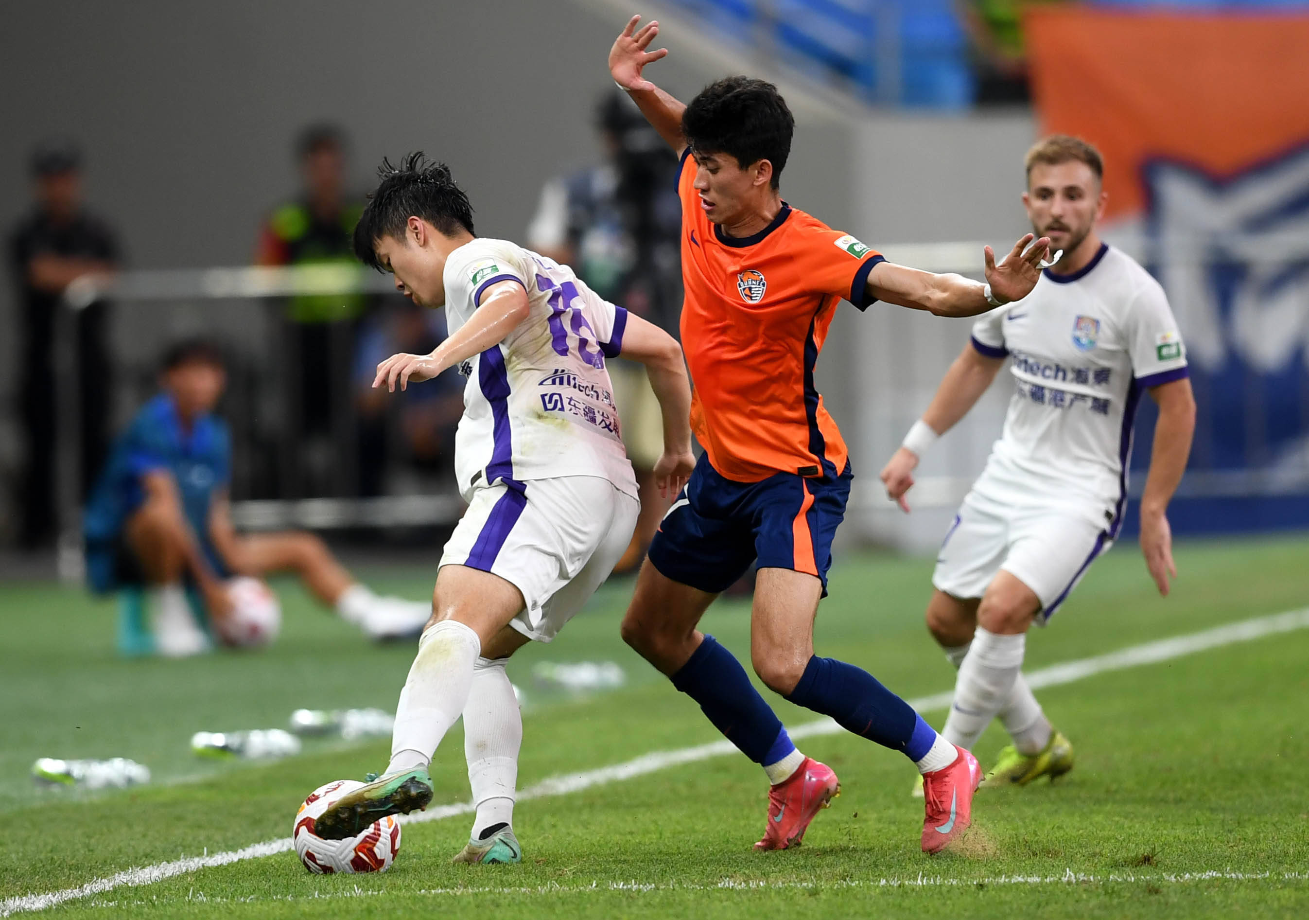 日赛程中进 日赛程中进