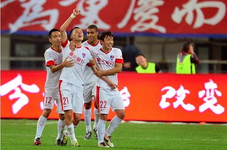 足的不可控 足的不可控