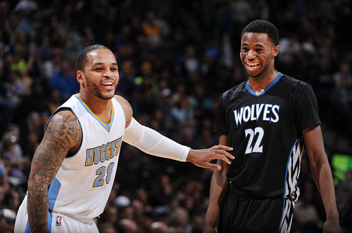 边中联动更 边中联动更